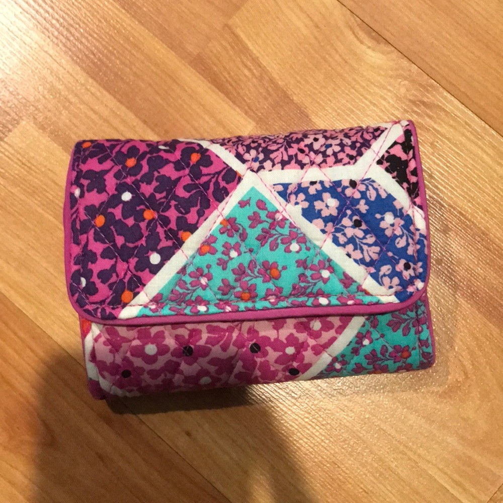 VERA BRADLEY Colorful Wallet